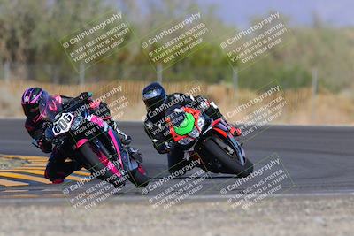 media/Oct-09-2022-SoCal Trackdays (Sun) [[95640aeeb6]]/Turn 3 (930am)/